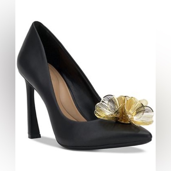 I.n.c. International Concepts Women's Kaleia Flower Pumps - Picture 2 of 12